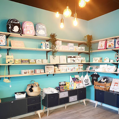 La Chouette Mauve Boutique De Cadeaux à Nice