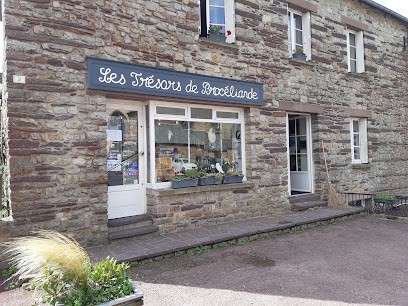 Les Trésors de Brocéliande, Boutique de Cadeaux à Paimpont