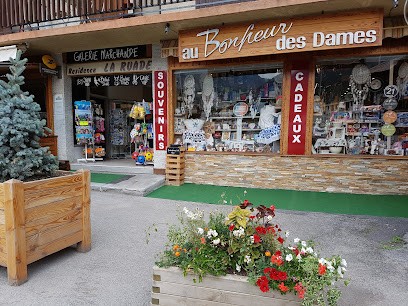 Au Bonheur Des Dames, Boutique de Cadeaux à Saint-Étienne-de-Tinée