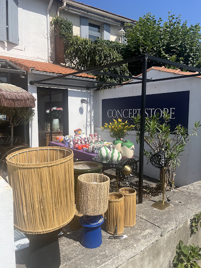 Confidences Provence Concept Store Boutique De Cadeaux à l' Isle-sur-la-Sorgue