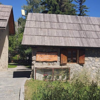 LA RESERVE DE LA GRANGE, Boutique de Cadeaux à Saint-Étienne-de-Tinée
