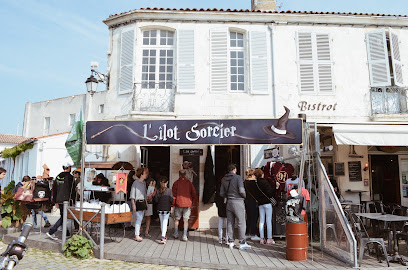 L'îlot Sorcier Fermé Retrouvez La Boutique L'antre Des Sorciers À La Rochelle Boutique De Cadeaux à Saint-Martin-de-Ré