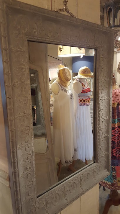 Atelier Gabrielle Deschamps, Boutique de Cadeaux à Saint-Martin-en-Bière