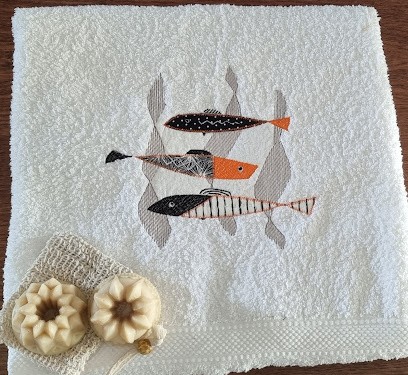 Les chas de Lythana, Boutique de Cadeaux à Endoufielle